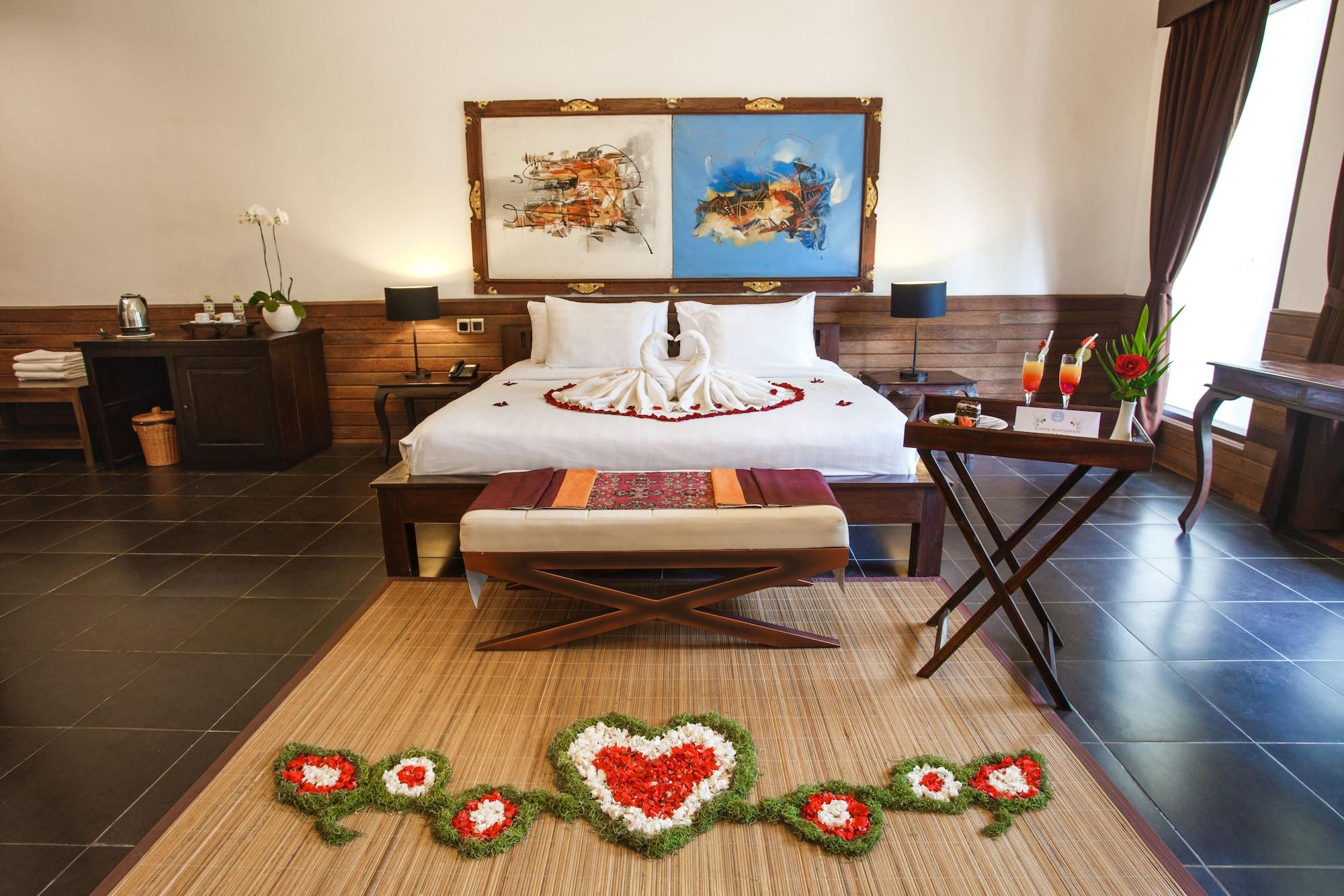 Ubud Raya Boutique Hotel Exterior photo